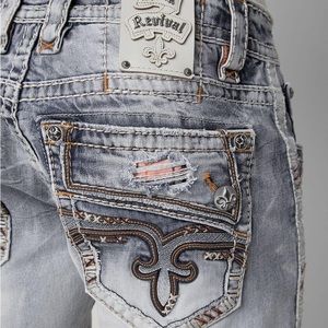 Rock Revival Mens Relaxed Straight leg jeans.